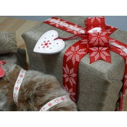 Décorations de Noël en bois / étoile, sapin, coeur / bois rouge et blanc